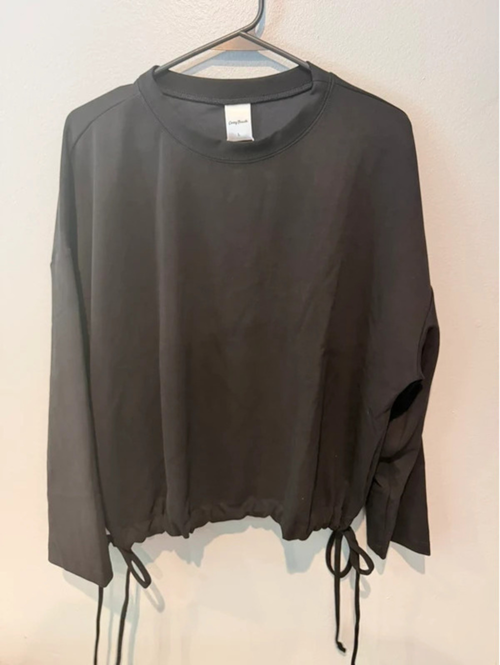 NWT Black Drawstring Hem Top Large